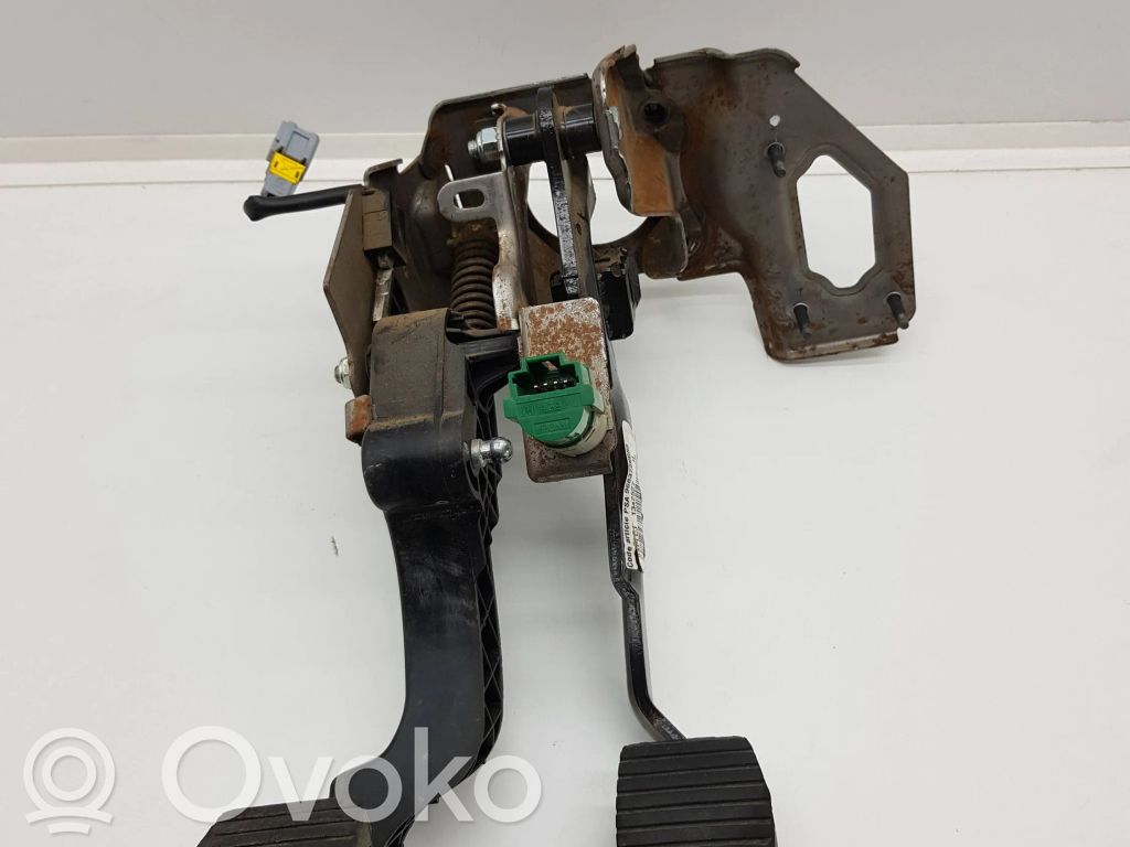 Citroen C3 Aircross Pedal assembly 
