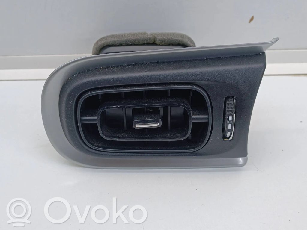 Citroen C3 Боковая воздушная решётка 