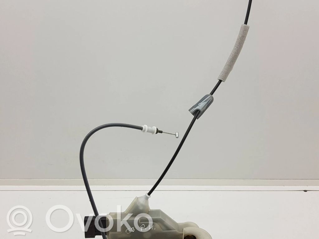 Citroen C3 Priekšpusē slēdzene 