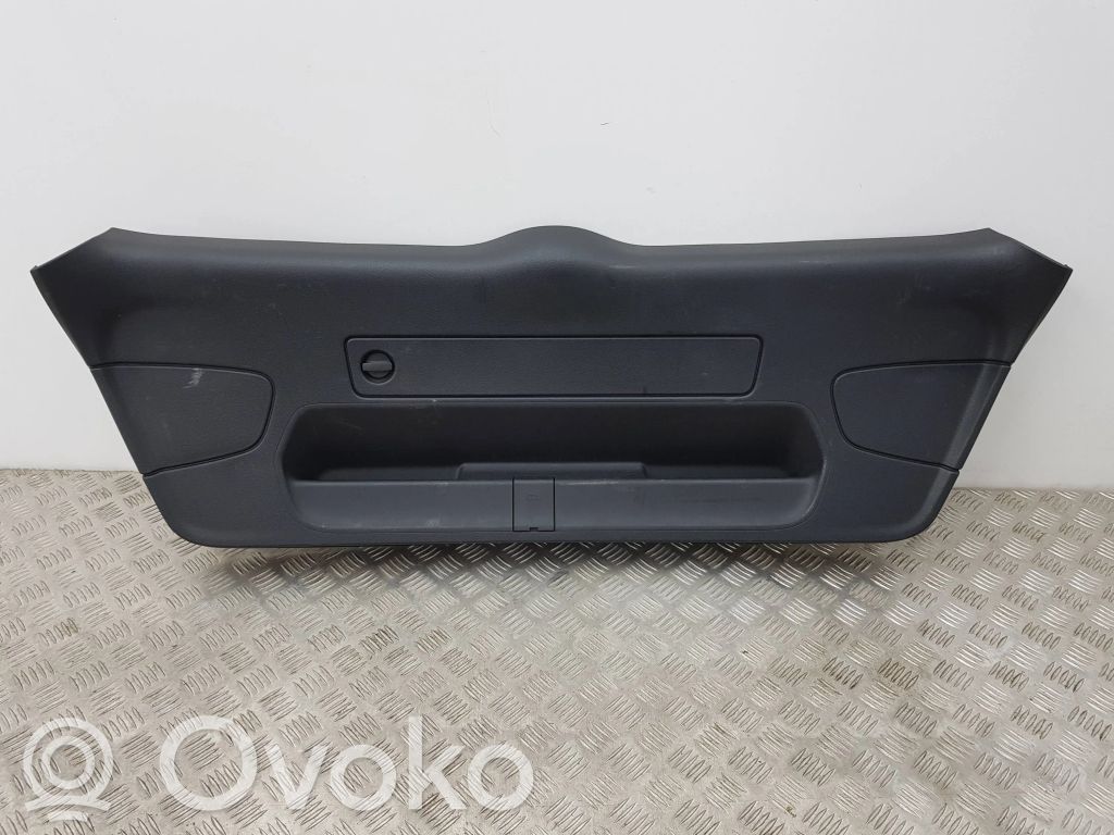 Audi A3 S3 8V Tailgate/boot cover trim set 