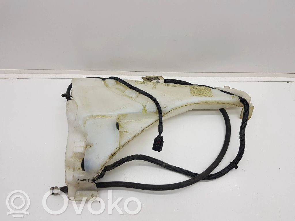 Volvo C30 Langų skysčio bakelis 
