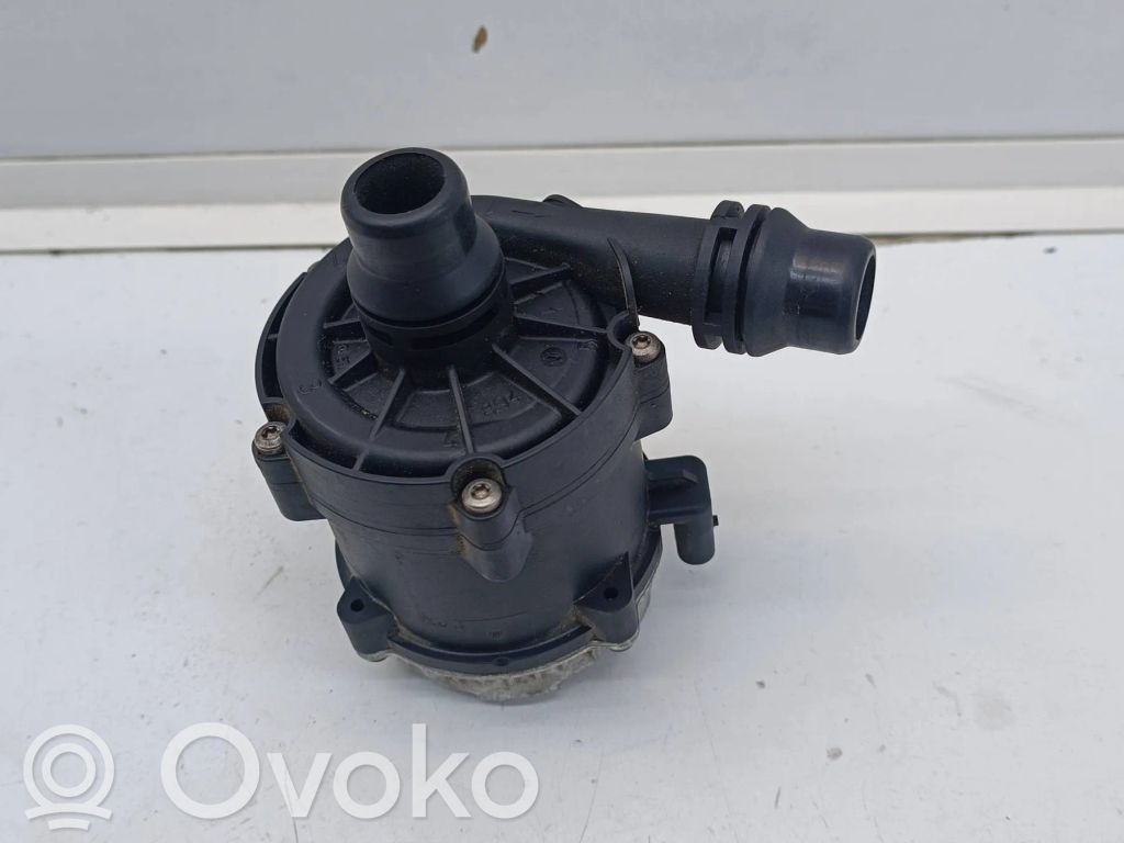 BMW 5 G30 G31 G38 Pompa cyrkulacji / obiegu wody 