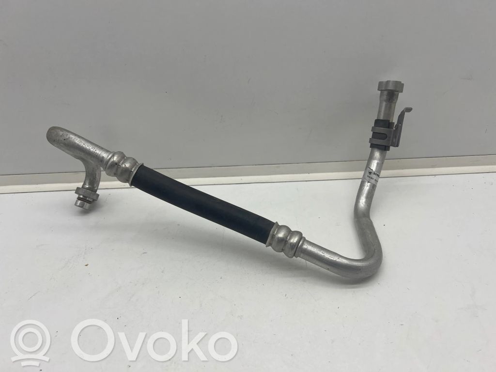 Renault Captur Air conditioning (A/C) pipe/hose 