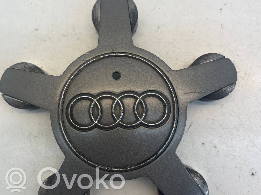 Audi A6 S6 C6 4F Original wheel cap 