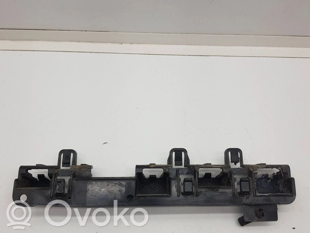 BMW 3 G20 G21 Ślizg listwy progowej 