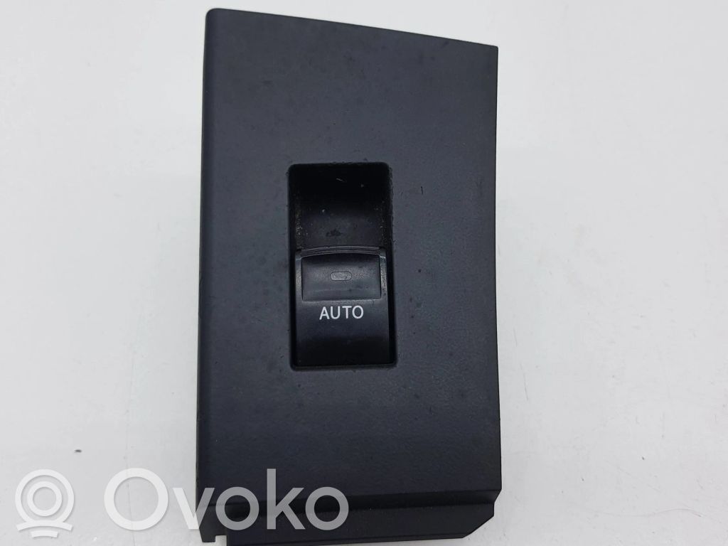 Toyota Auris E180 Electric window control switch 