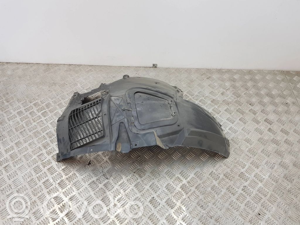 BMW 5 F10 F11 Front wheel arch liner splash guards 