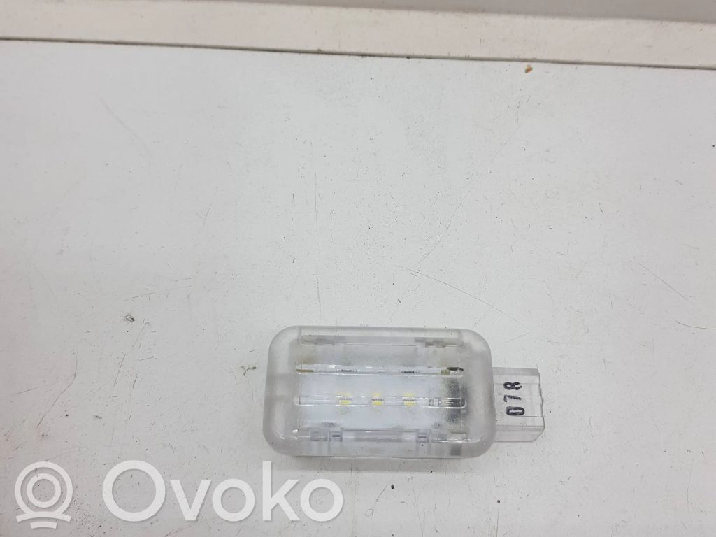 Luz interior del maletero   CPLA13776