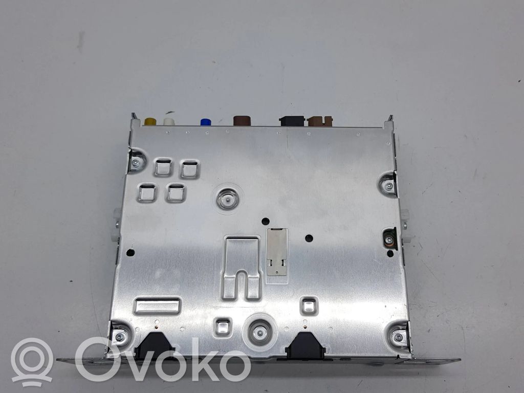 Renault Clio V Panel / Radioodtwarzacz CD/DVD/GPS 