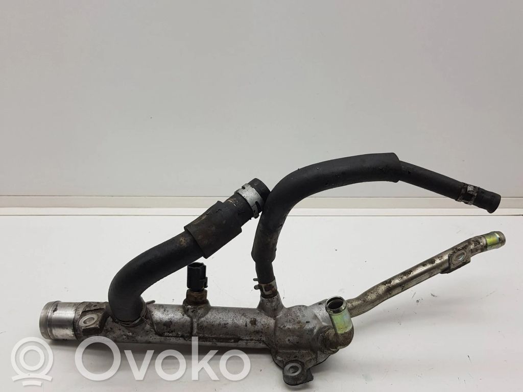 Mitsubishi L200 Engine coolant pipe/hose 