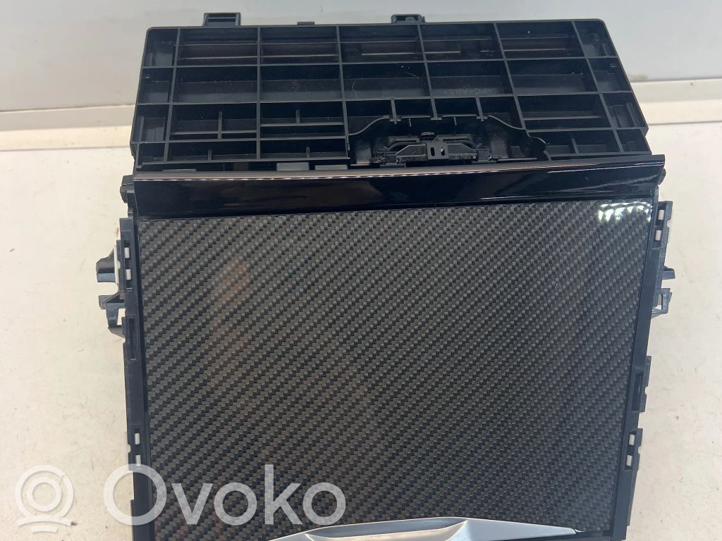 BMW 3 G20 G21 Kojelaudan alempi verhoilu 