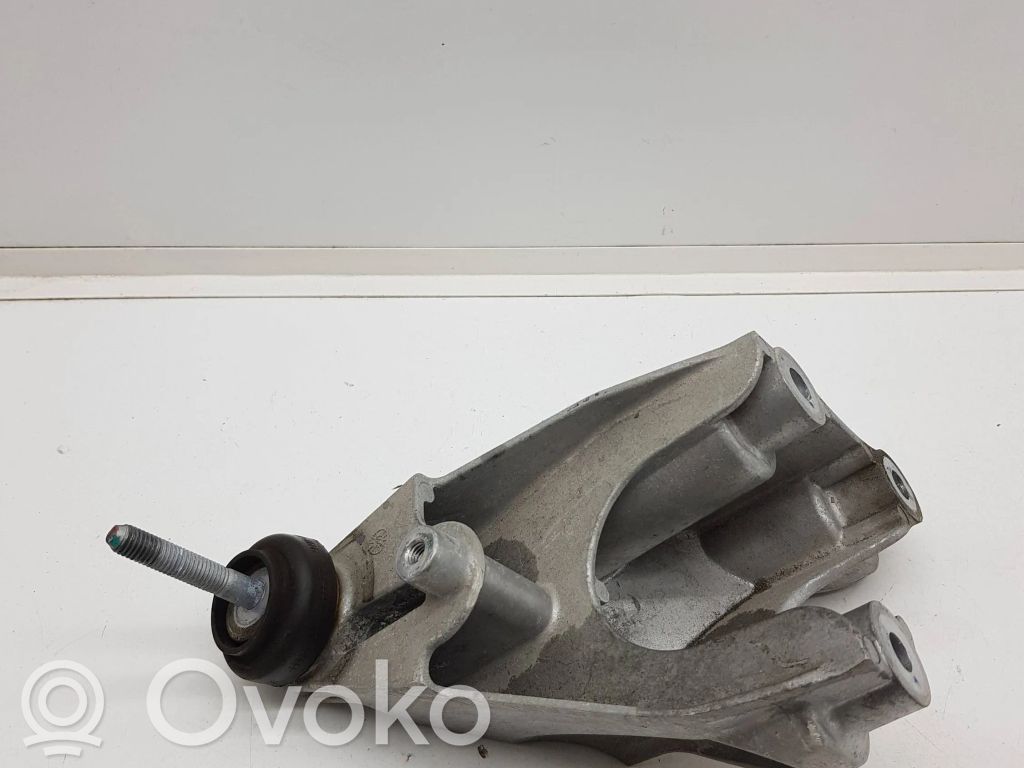 Dacia Spring Halterung Lager Motor 