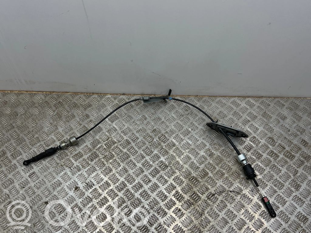 Toyota RAV 4 (XA50) Gear shift cable linkage 
