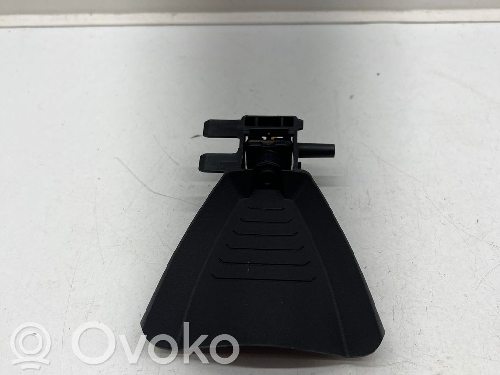 BMW 2 F46 Windshield/windscreen camera 