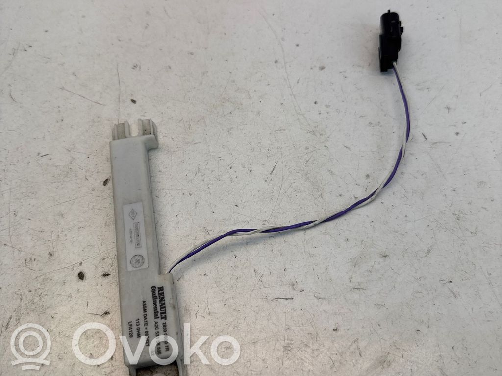 Renault Megane IV Antenas pastiprinātājs 