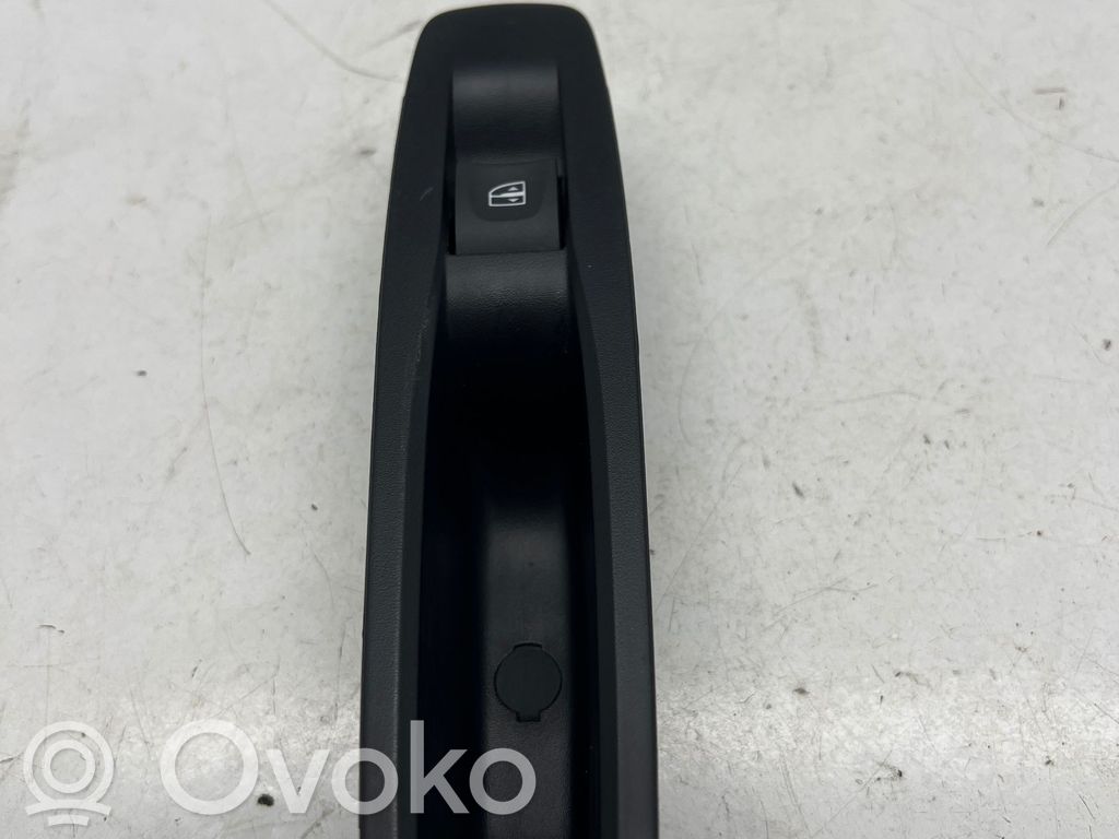 Renault Megane IV Electric window control switch 