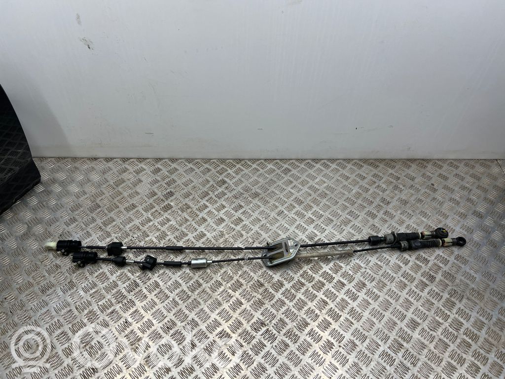 KIA Ceed Gear shift cable linkage 