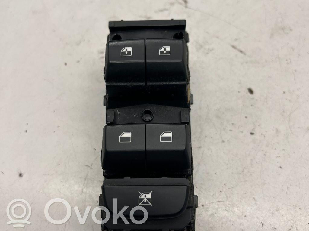 KIA Ceed Electric window control switch 