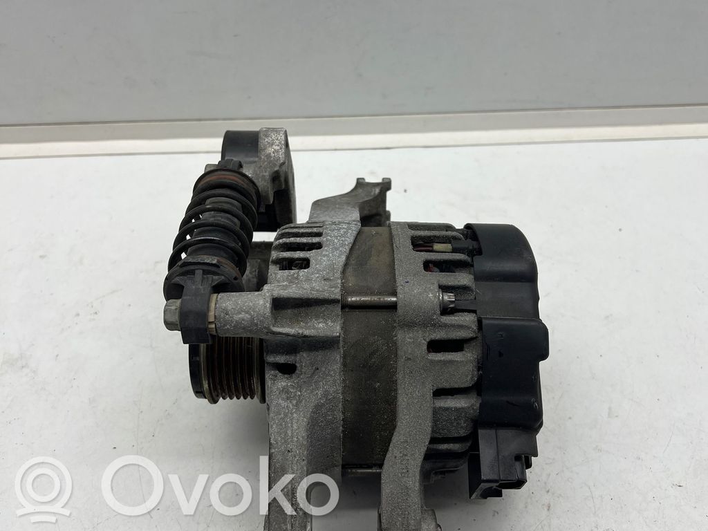 Alternator   373002U200,61005074,135V150A