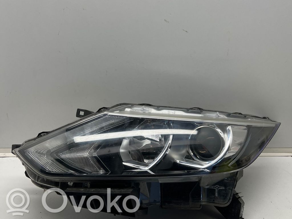 Nissan Qashqai Scheinwerfer 