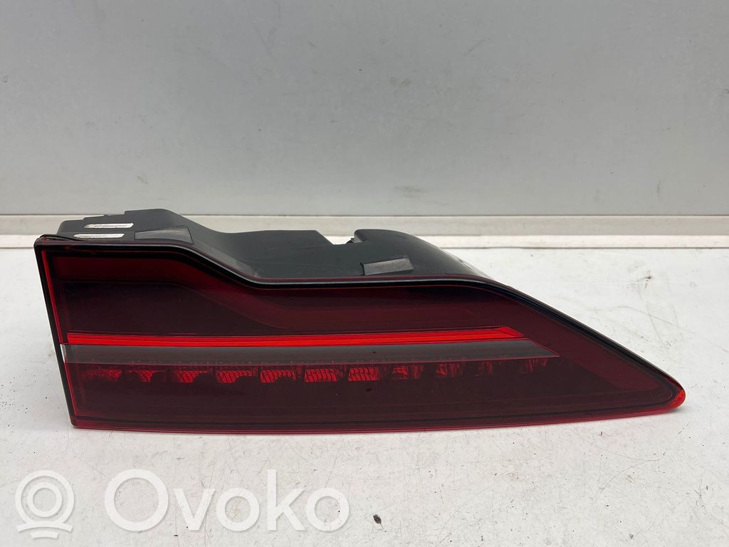Jaguar I-Pace Takaluukun takavalot 