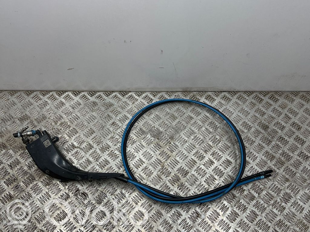 Volkswagen PASSAT B8 Fuel line pipe 