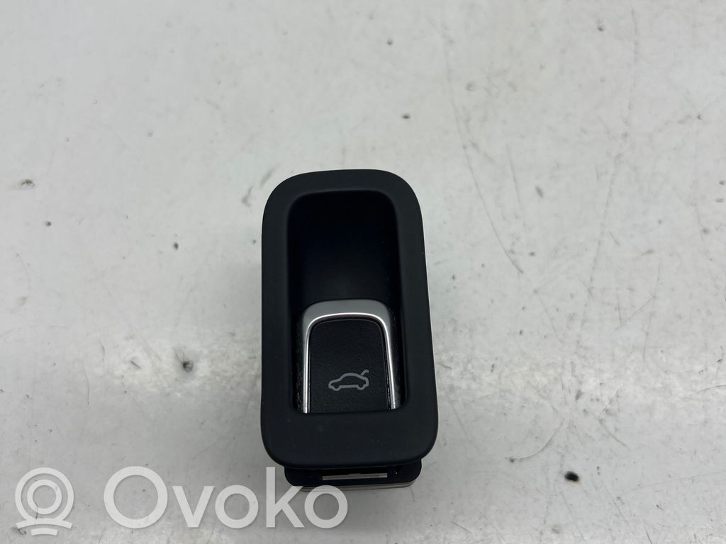 Audi Q5 SQ5 8R Tailgate opening switch 