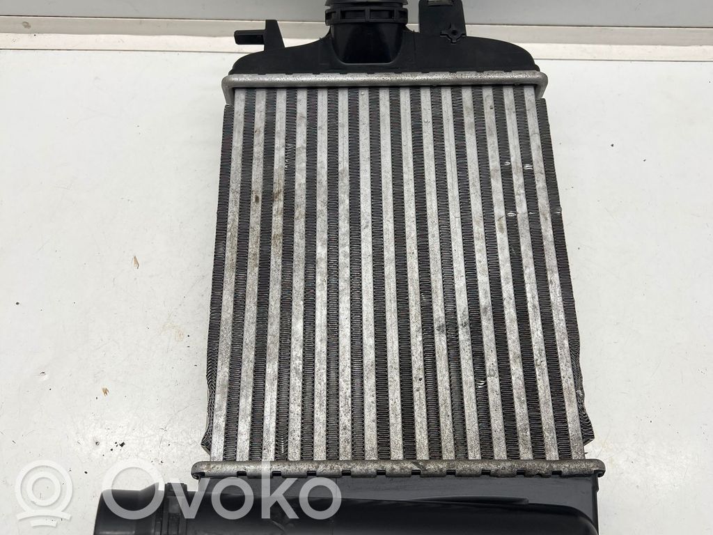Renault Clio V Interkūlerio radiatorius 