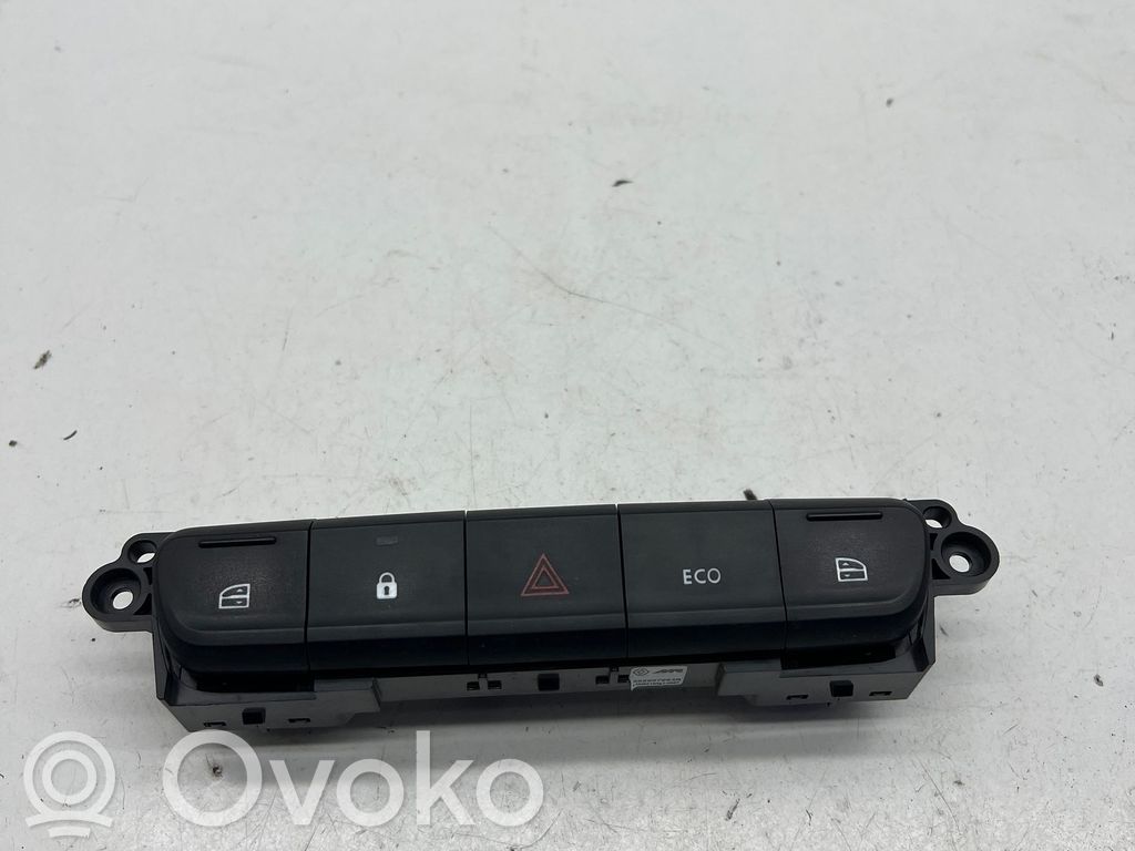 Dacia Spring Other switches/knobs/shifts 