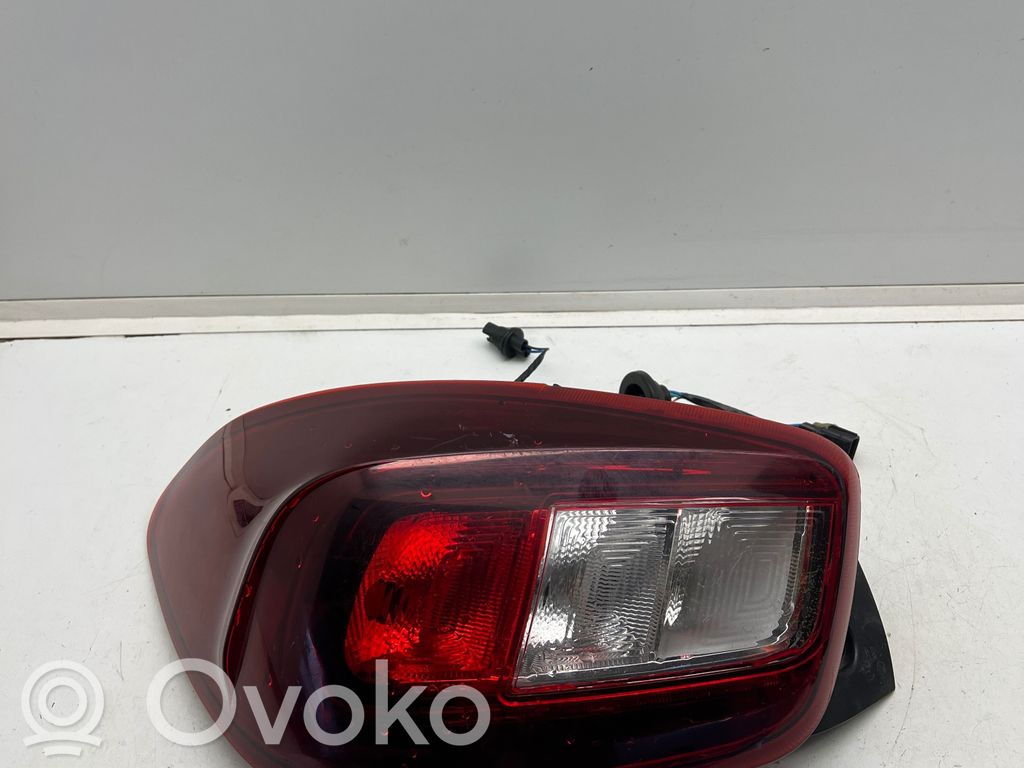 Dacia Spring Rear/tail lights 