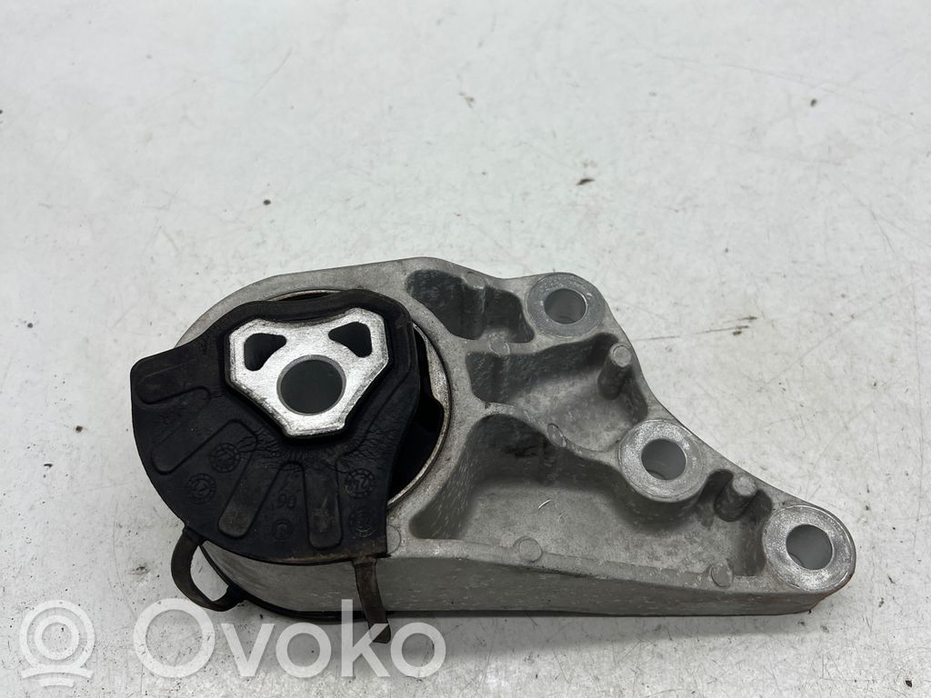 MG ZS Engine mount bracket 
