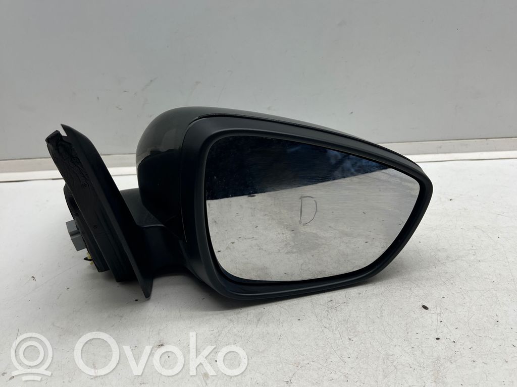 Ford Focus Front door electric wing mirror 