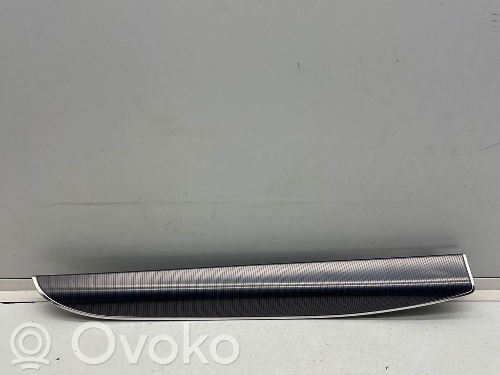 Ford Edge II Dashboard glove box trim 