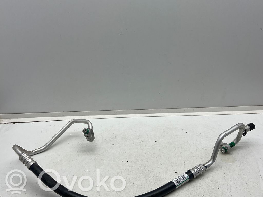 KIA Ceed Ilmastointilaitteen putki (A/C) 