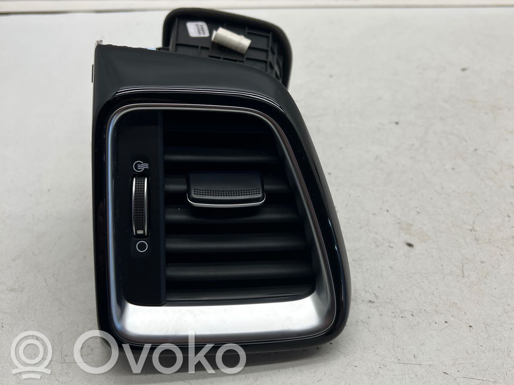 KIA Ceed Lango oro grotelės 