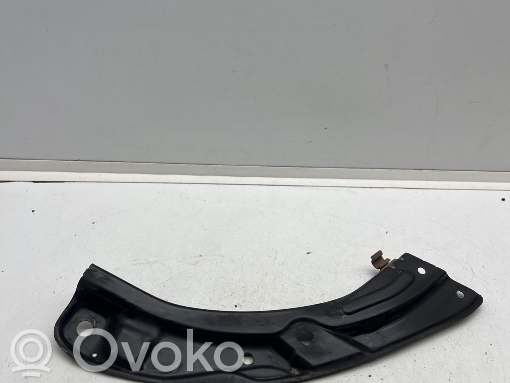 Skoda Rapid (NH) Halterung Schlossträger Frontträger Frontmaske 
