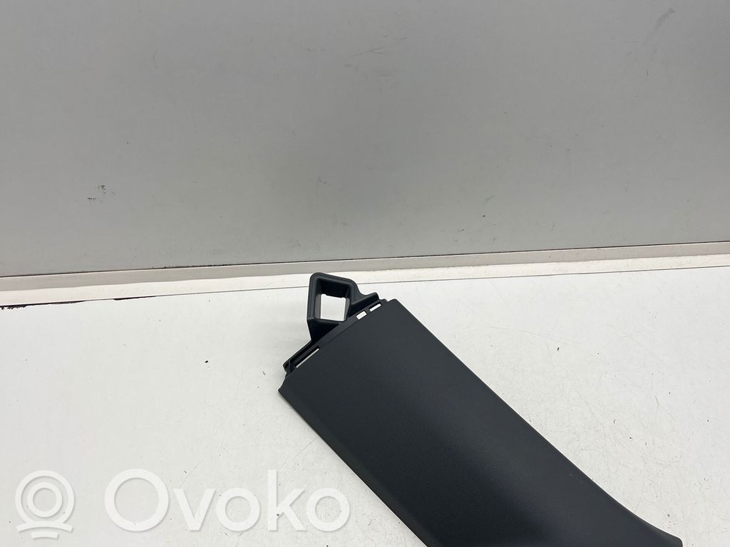 Audi Q4 Sportback e-tron Capac stâlp (C) 