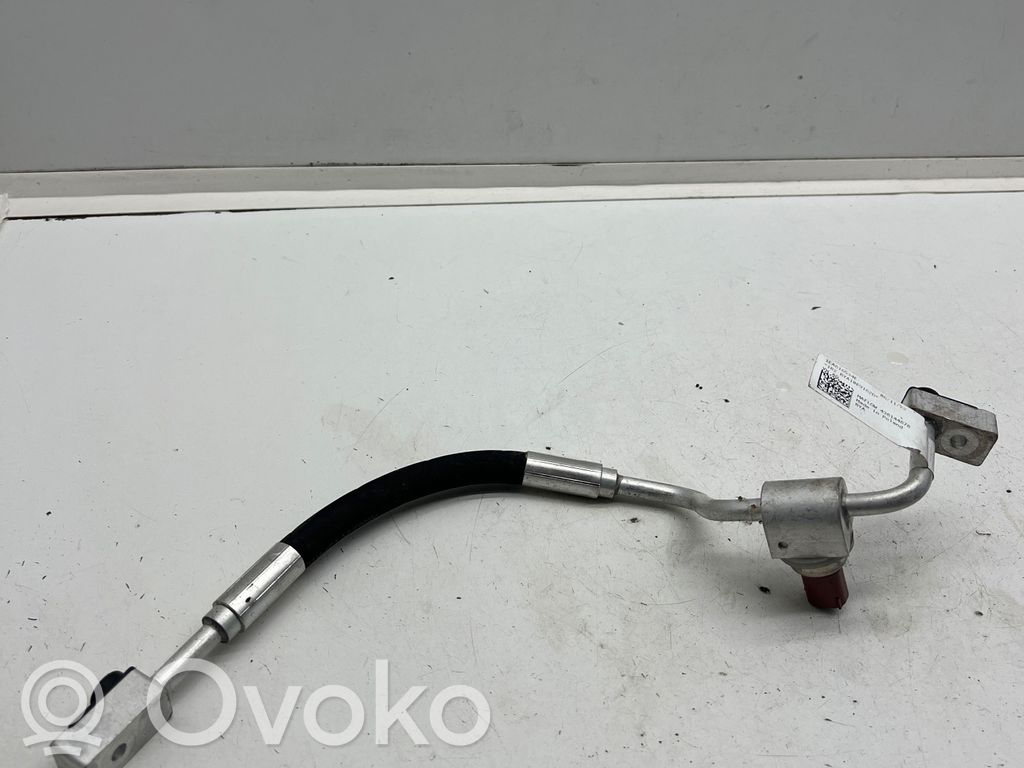 Audi Q4 Sportback e-tron Ilmastointilaitteen putki (A/C) 