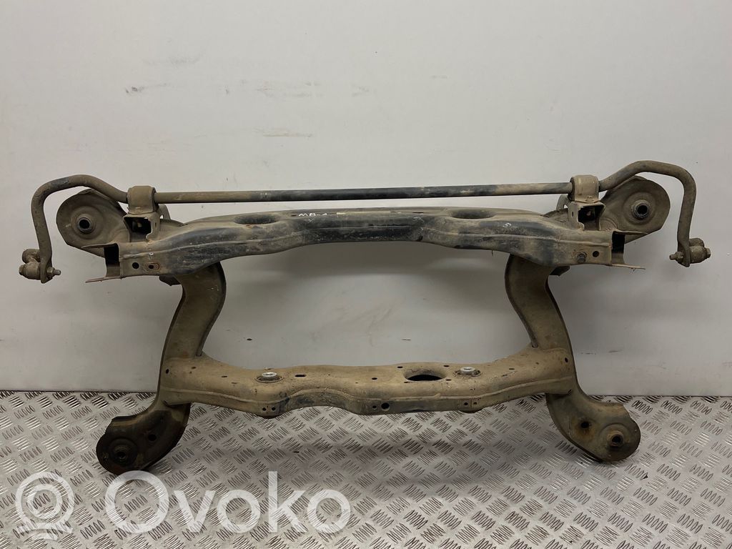 Mercedes-Benz A W176 Cadru auxiliar spate 