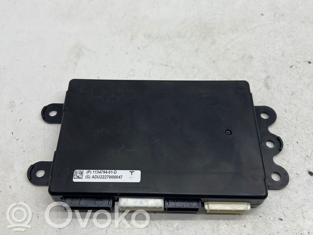 Tesla Model X Suspension control unit/module 