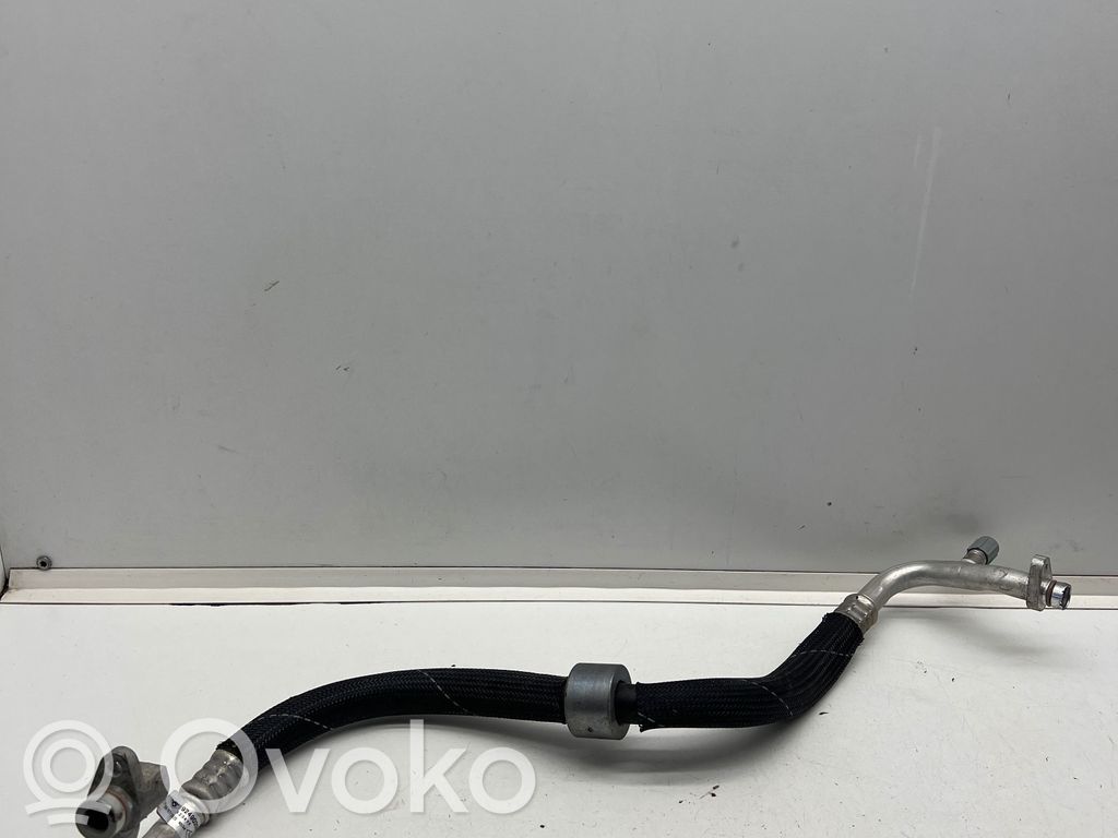 Renault Austral Ilmastointilaitteen putki (A/C) 