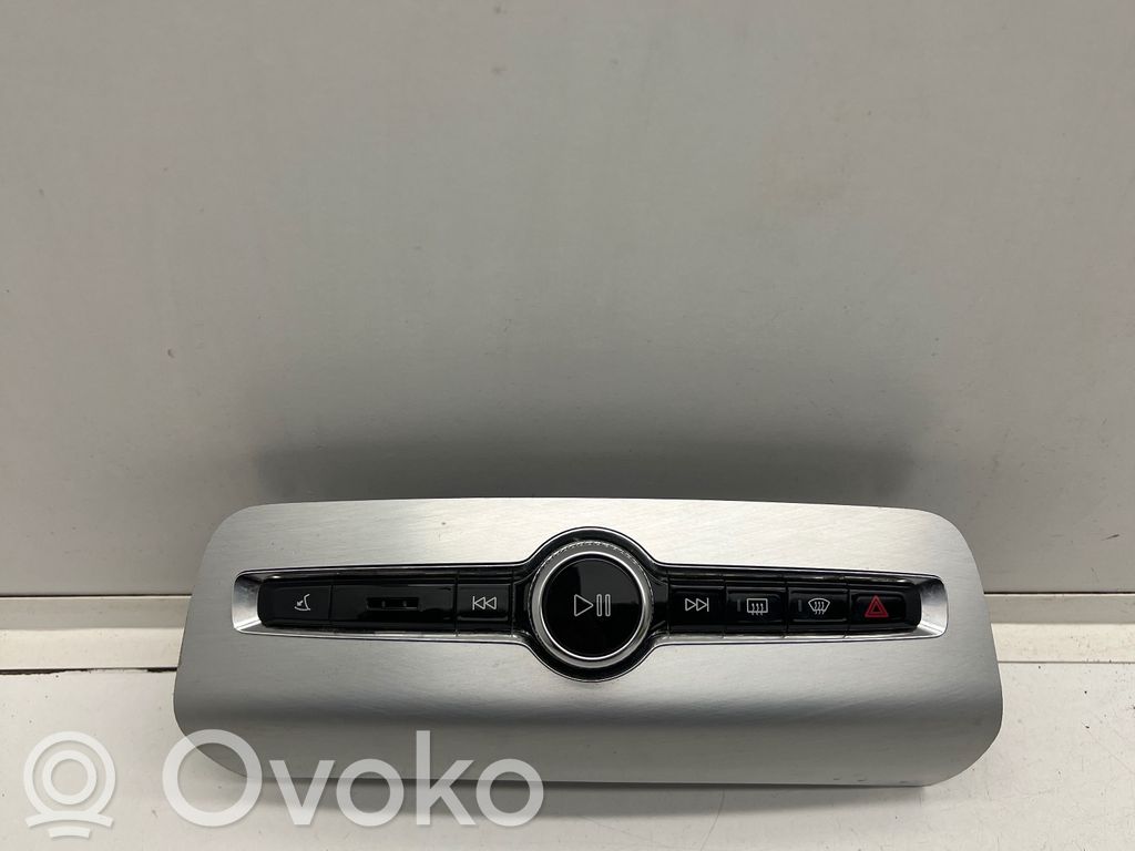 Volvo XC90 Panel radia 