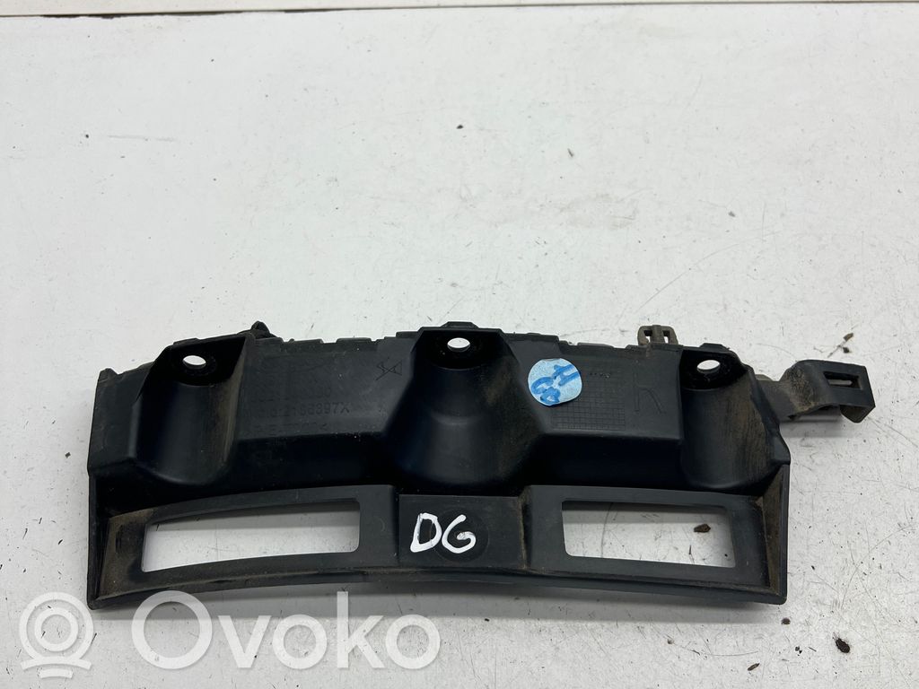 DS Automobiles 3 Crossback Takapuskurin kannake 