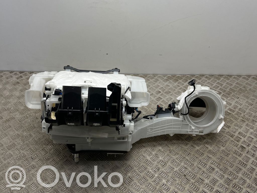 Peugeot 5008 II Interior heater climate box assembly 