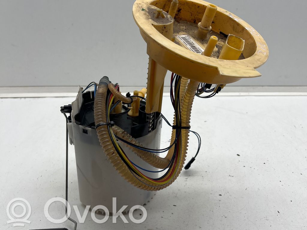 Volvo XC90 Bomba interna de combustible 