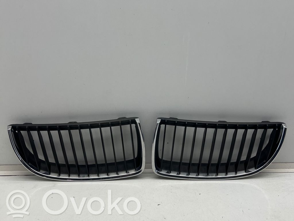 Front grill   7120007,7120008