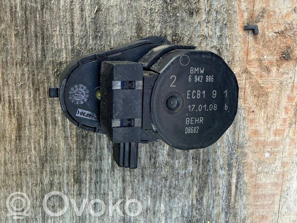 Gaisa vārsta motoriņš   6942986