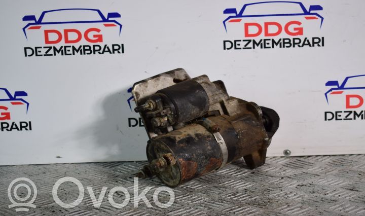 Audi A4 S4 B5 8D Starteris 