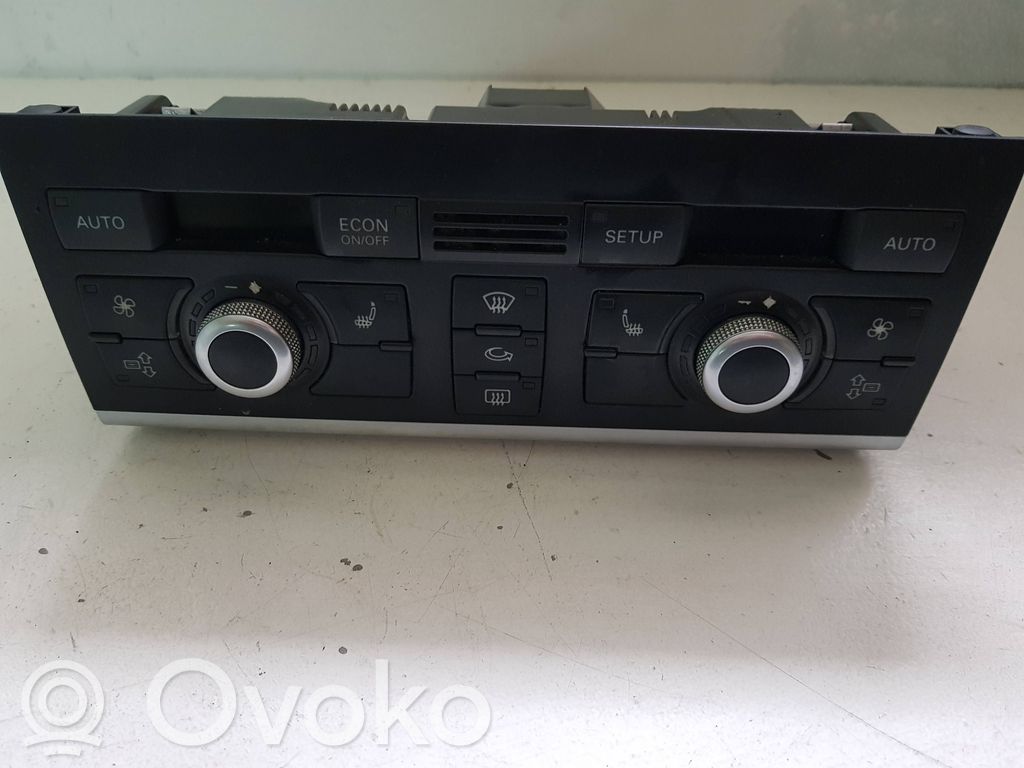 Audi Q7 4L Climate control unit 