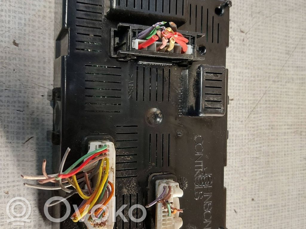 Renault Clio III Komforto modulis 